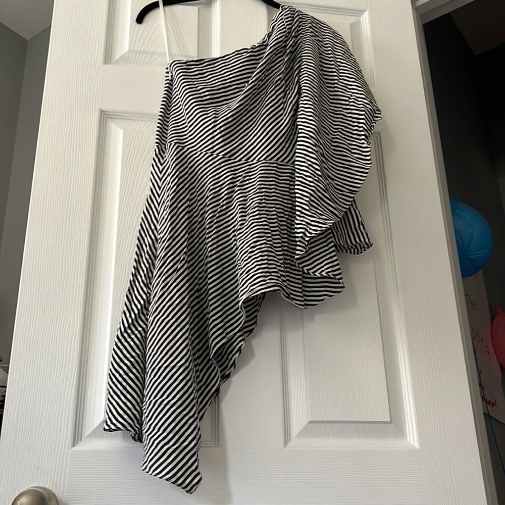 Halston Silk One Shoulder Top - Picture 3 of 16